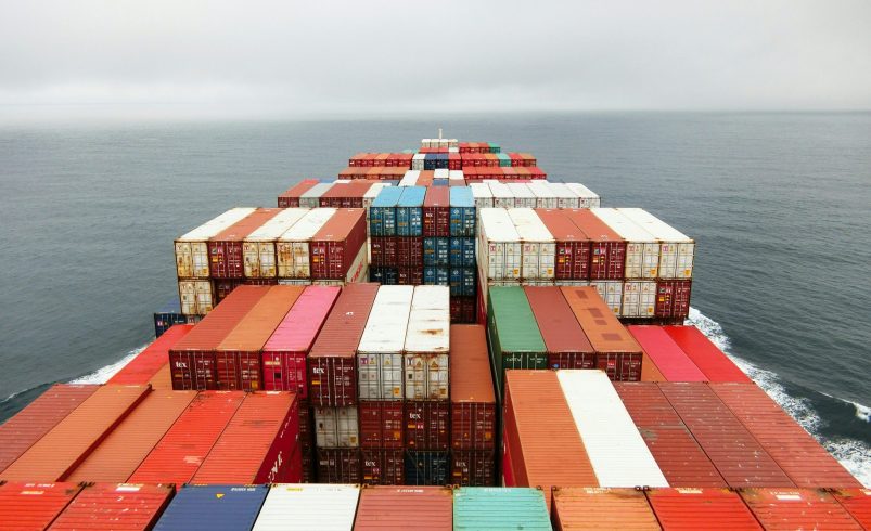 5 Key Factors To Consider While Selecting Cargo Services From Dubai To Oman